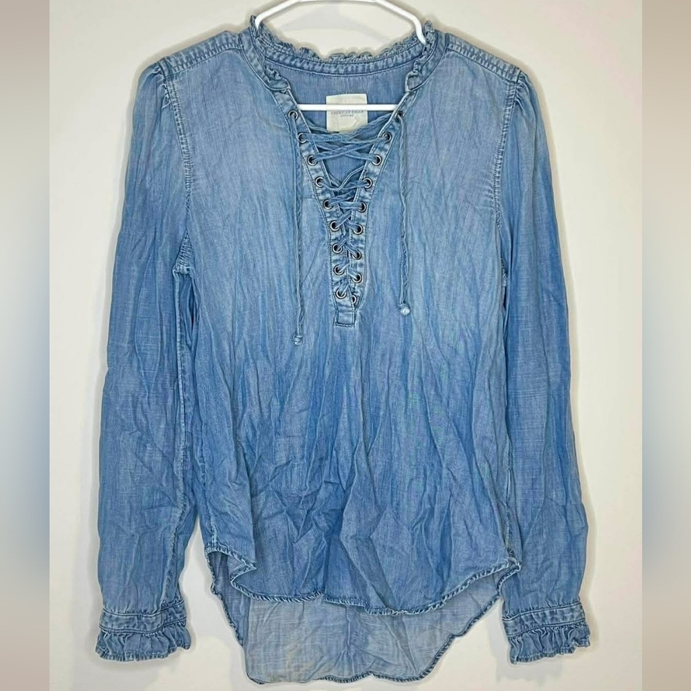 American Eagle Outfitters Light Blue Lace-Up Chambray Denim Top